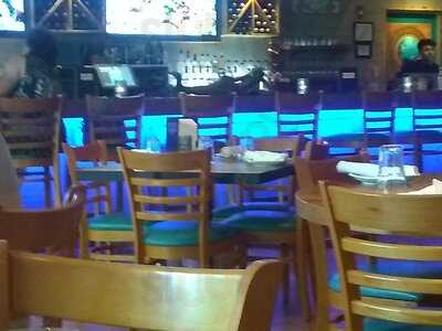 Paisano's On Broadway