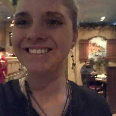 Paisano's On Broadway