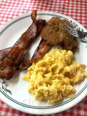 Mary Lou's Biscuit Bar