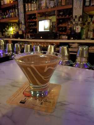 Olive Black Martini And Wine Lounge