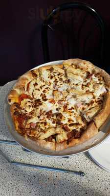 Clay's Pizza