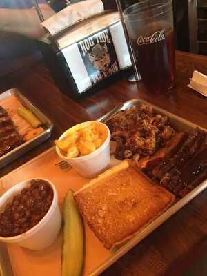 Hog Tide Bar-b-que