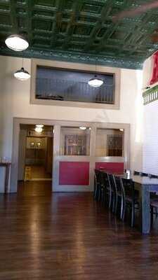 Bootleggers Restaurant & Brewery