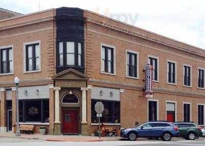 Bootleggers Restaurant & Brewery