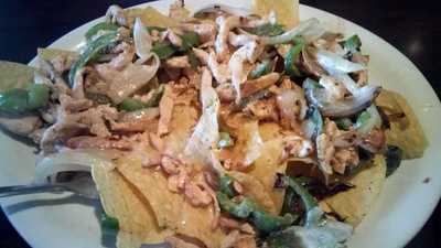 El Puente Mexican Restaurant