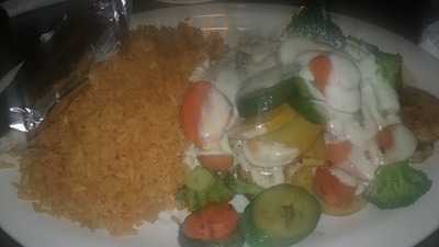 El Puente Mexican Restaurant