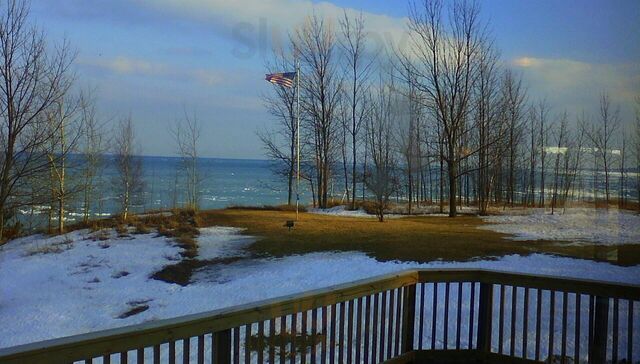 Gibs' On The Lake