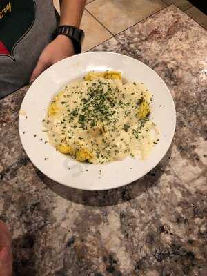 Joe's Pizza And Pasta