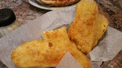 Joe's Pizza And Pasta