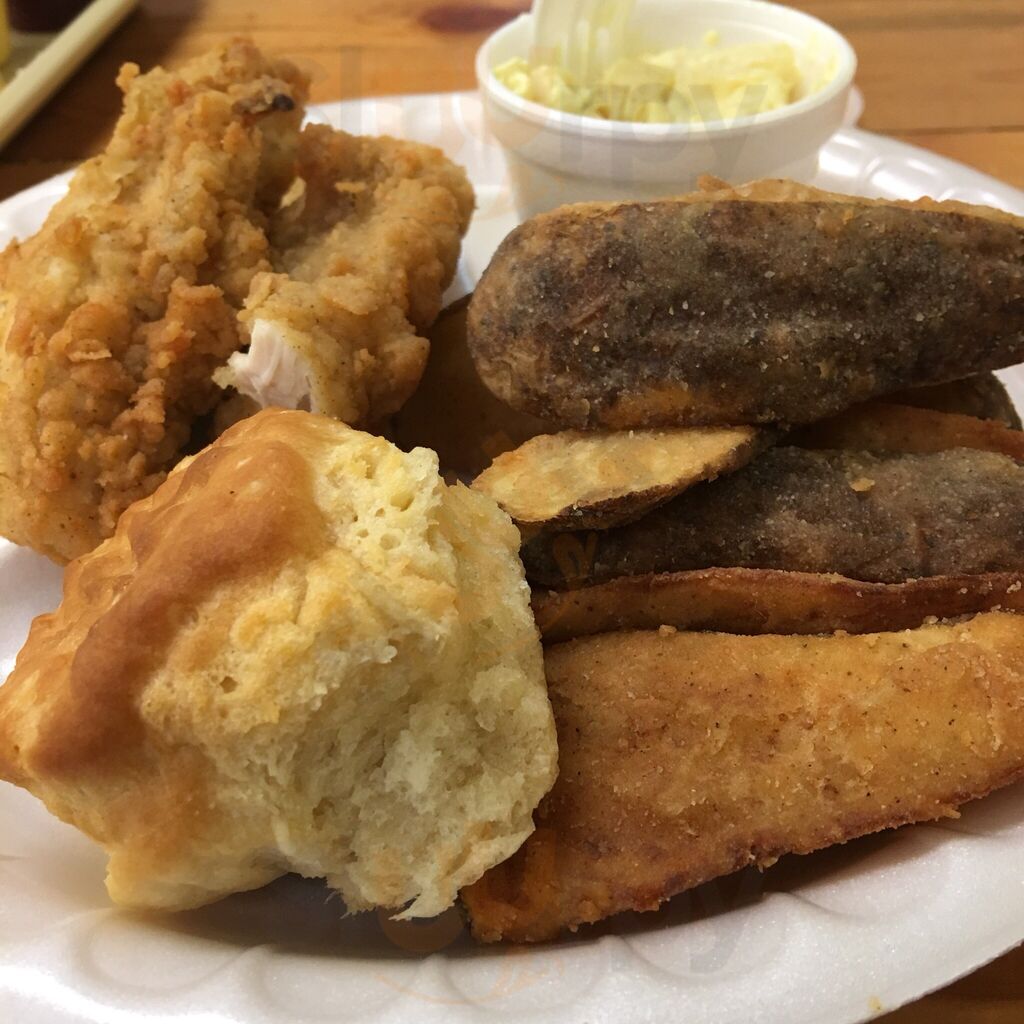 Lee's Famous Recipe Chicken