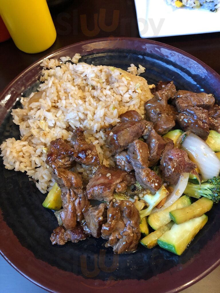 Yamato Japanese Steakhouse And Sushi