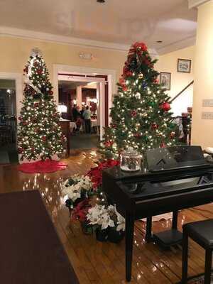 Fullerton Inn Restaurant