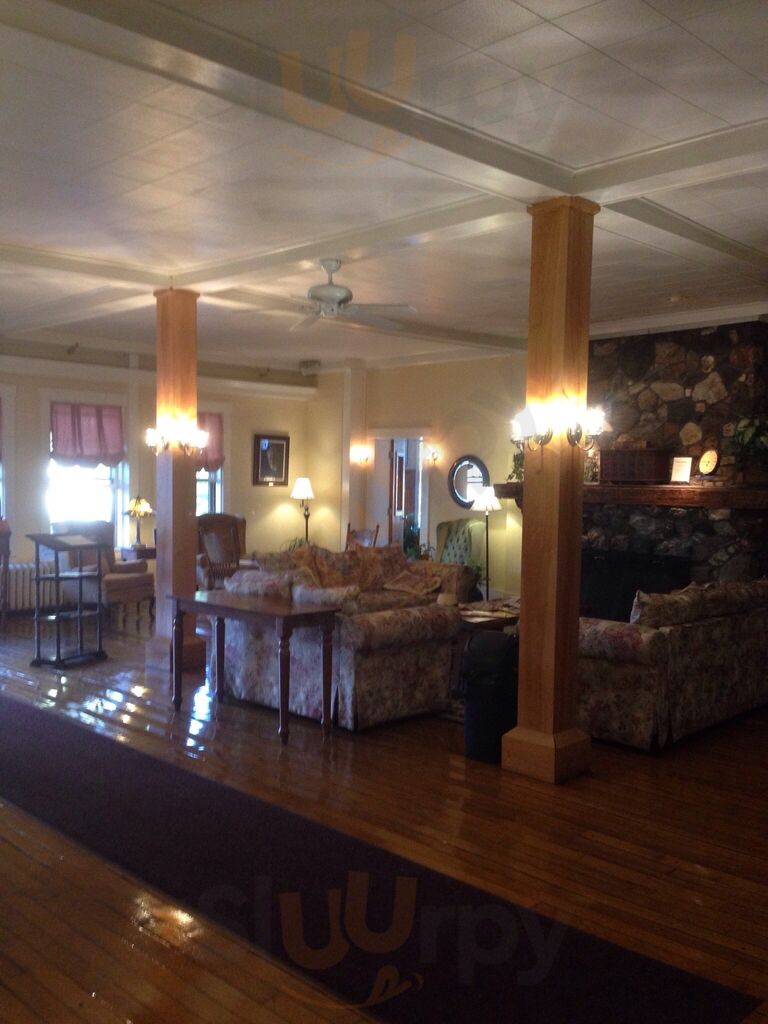 Fullerton Inn Restaurant