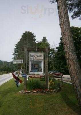 Stonehearth Inn And Tavern