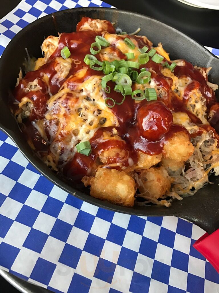 Crewitts Creek Kitchen & Bar