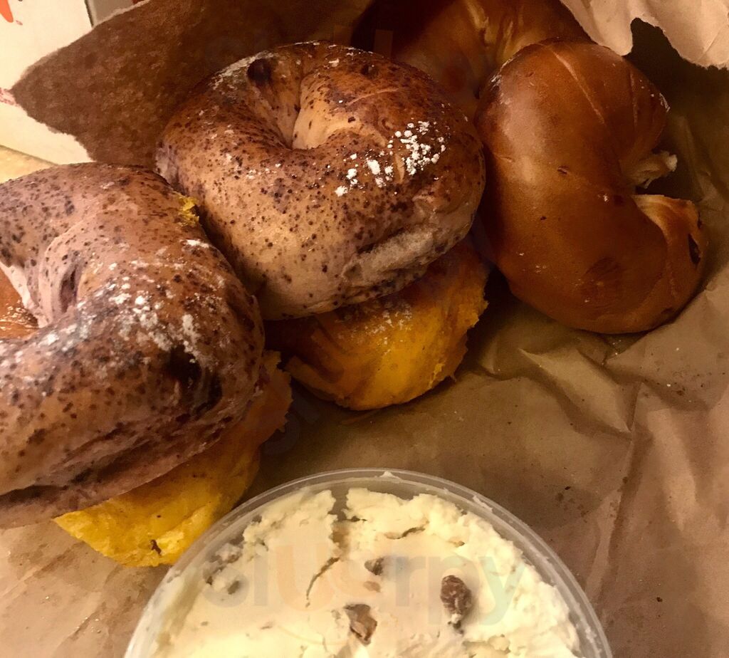 Hamburg Hot Bagels