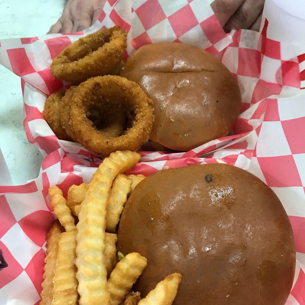 Round Top Burger House