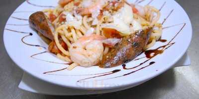 Loose Moose Bar & Grill