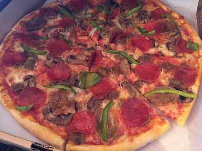 Angelo's Pizza Grille