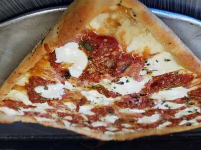 Brother Bruno's Pizzeria & Restaurant