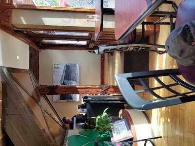 Fitzgibbons Public House