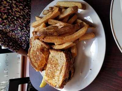 Fitzgibbons Public House