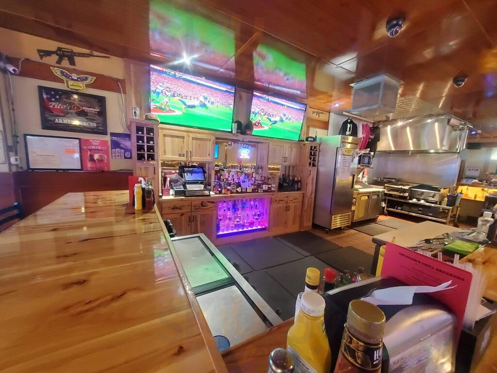Chuggers Bar & Grill