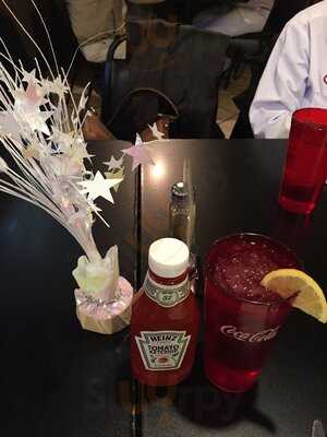 Rick's Cross Road Grille