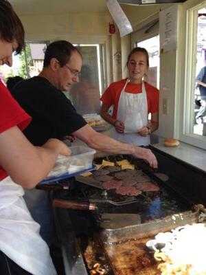 Wedl's Hamburger Stand And Ice Cream Parlor