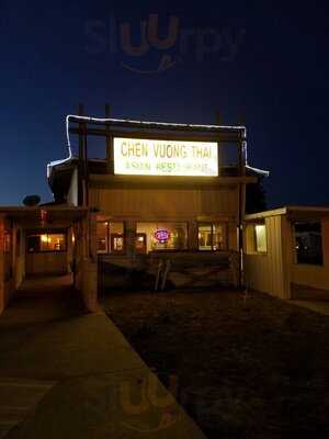 Chen Vuong Thai Asian Restaurant