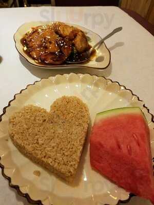 Chen Vuong Thai Asian Restaurant