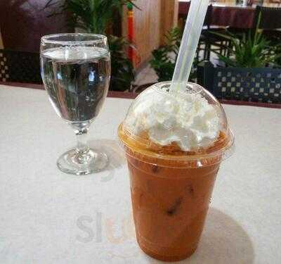 Chen Vuong Thai Asian Restaurant