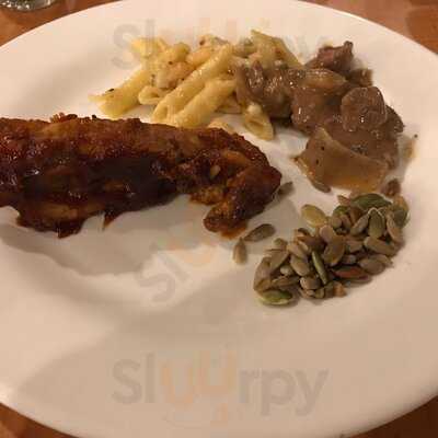 Canyon Room At Best Western Hotel