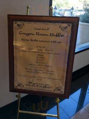 Canyon Room At Best Western Hotel