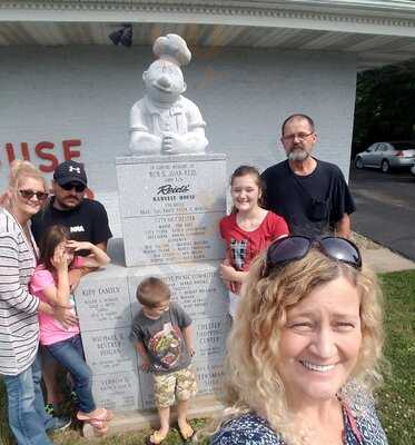 Reid's Harvest House