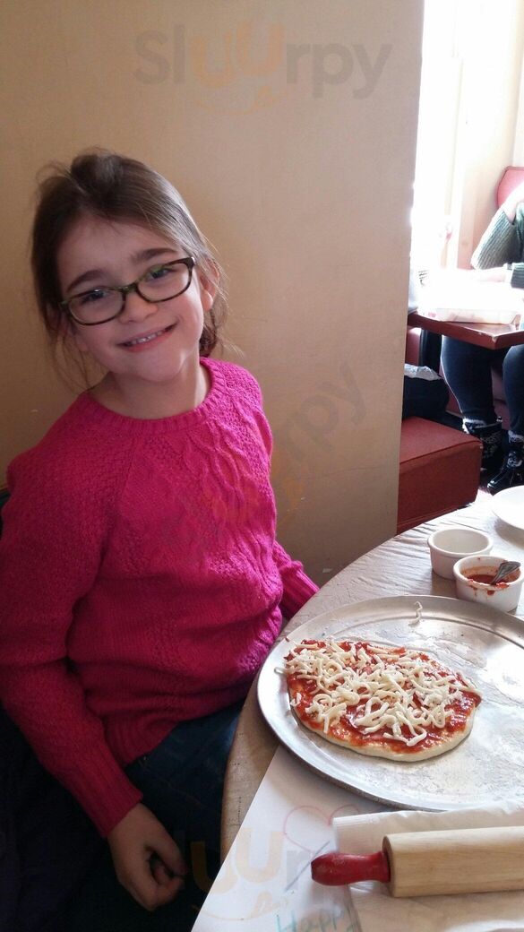 Nucci's Pasta House