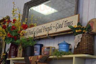 Ol' Farmhouse Cafe-bakery