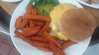 Fireside Pub & Steakhouse