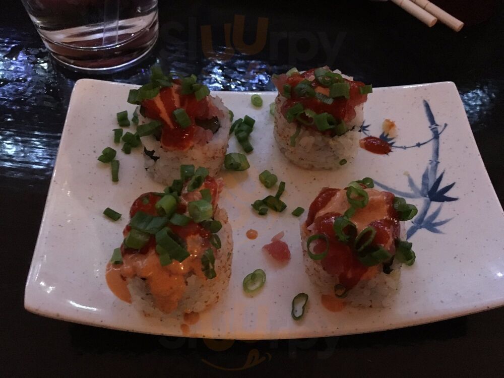 Island Sushi