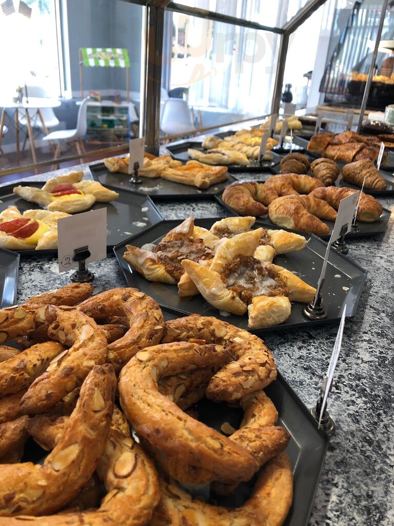 Mama G's St Petersburg