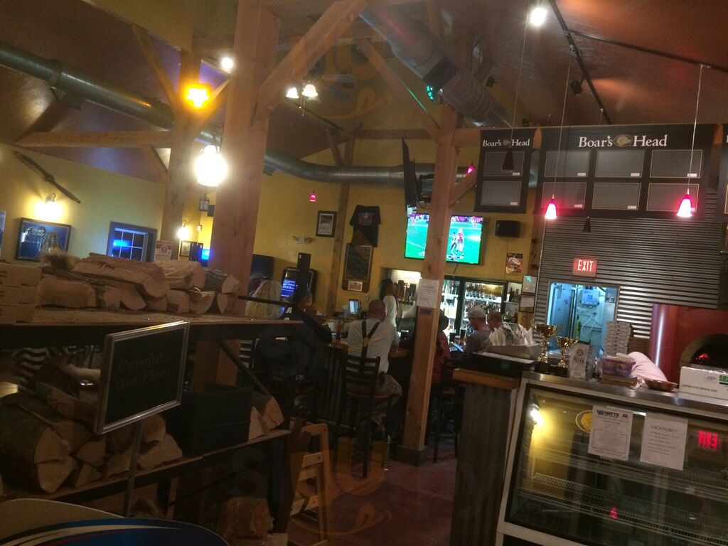 Jj's Woodfired Pizza