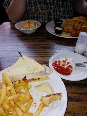 The Old Horseshoe Tavern