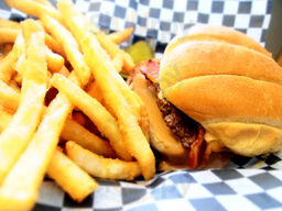 Gil B's