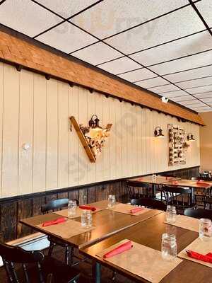 Trailside Restaurant & Lounge