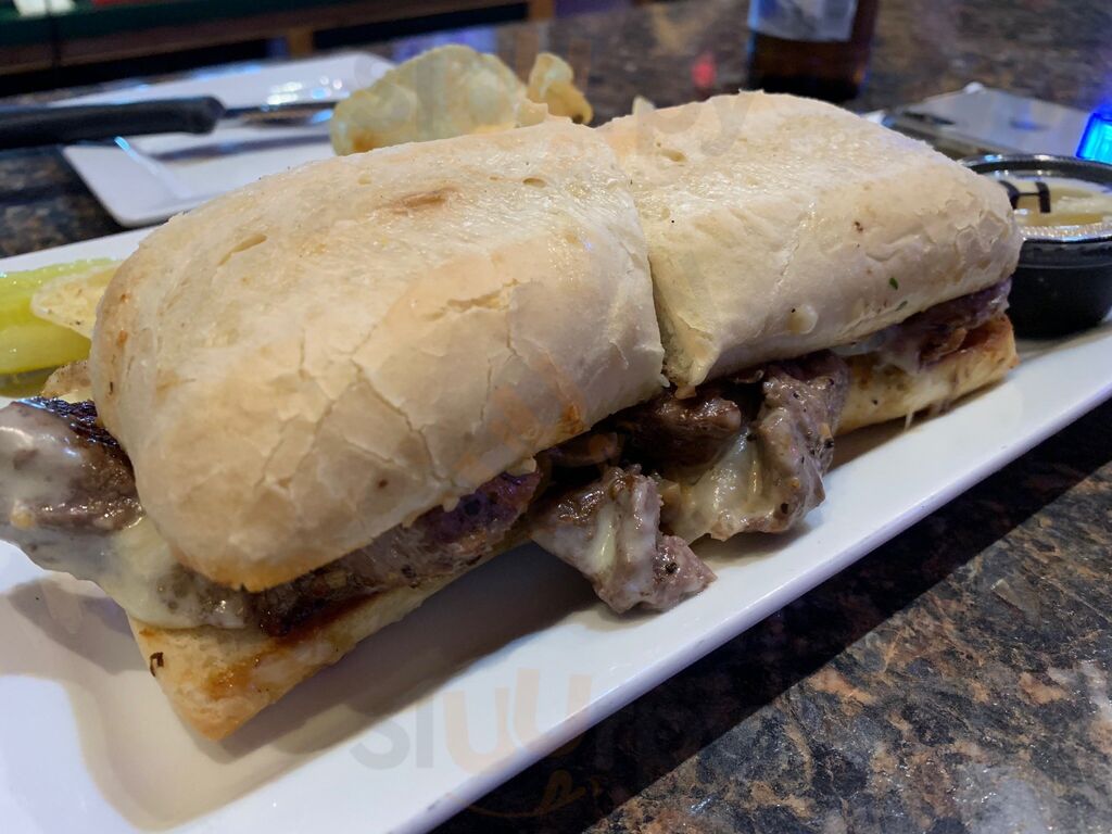 Philander's Grill & Bar