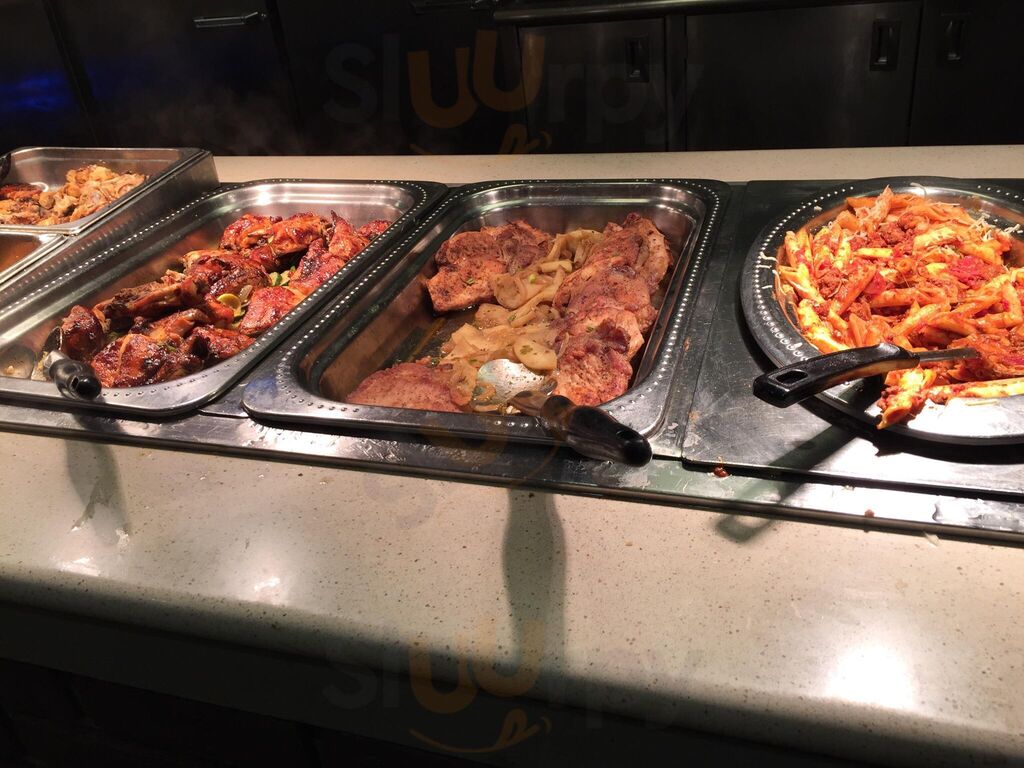 Grand Buffet At Lucky Eagle Casino