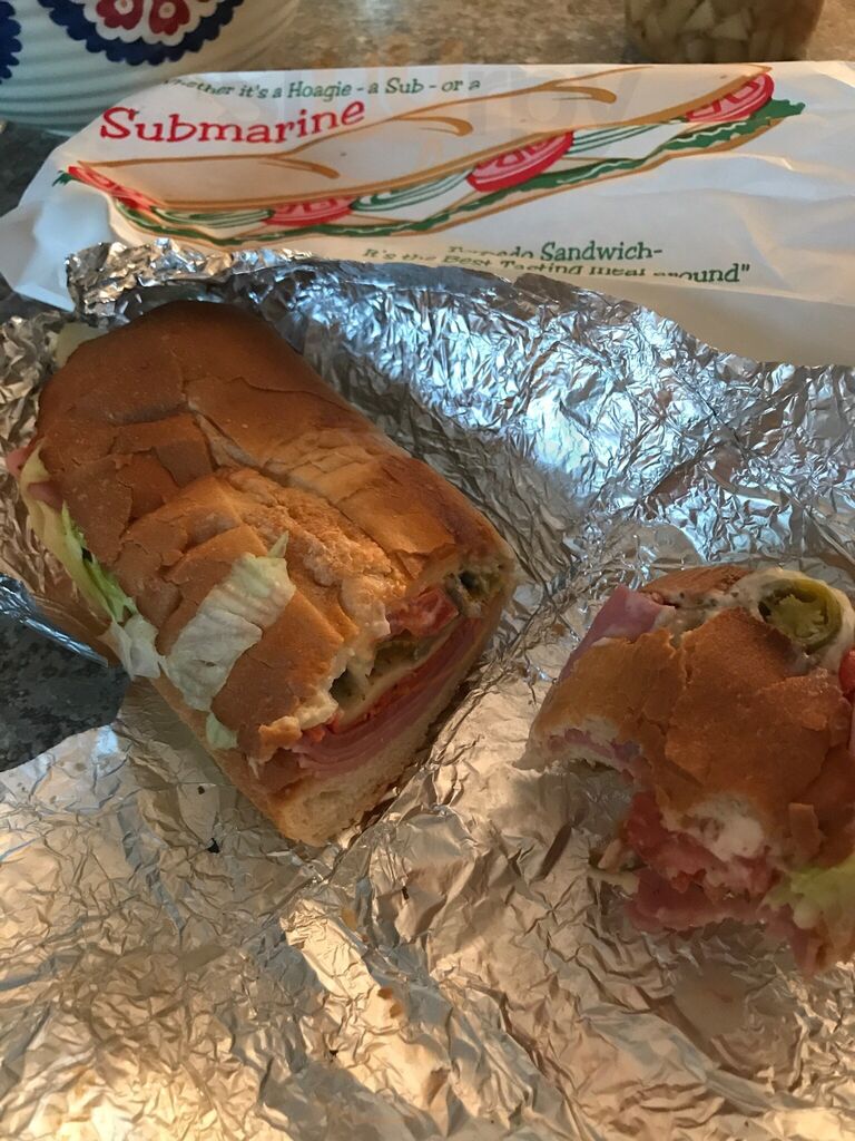 Joejoes Superheroes And Pizza