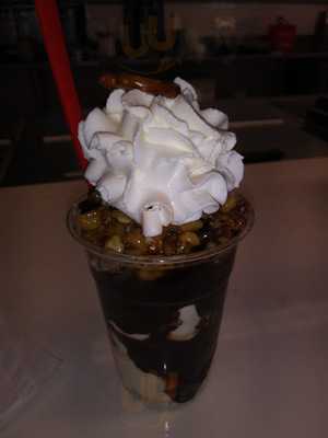 Bill Mack's Ice Cream