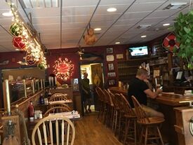 Chopmist Charlie's