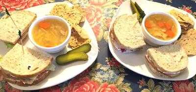 Christa's Cafe & Antiques